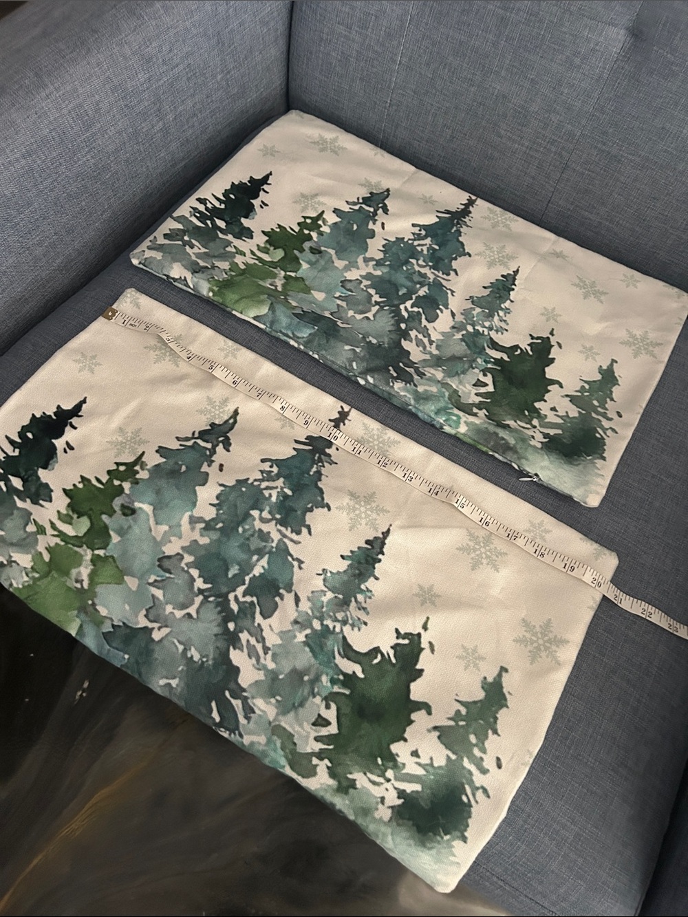 Decorative pillow cases.